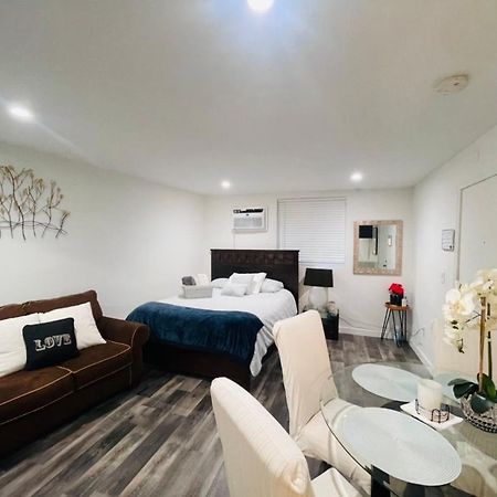 Lovely Sherman Oaks Studio Лос Анджелис Екстериор снимка
